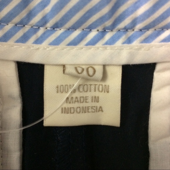 Navy J Crew broken-in 3” chino shorts - Picture 3 of 5